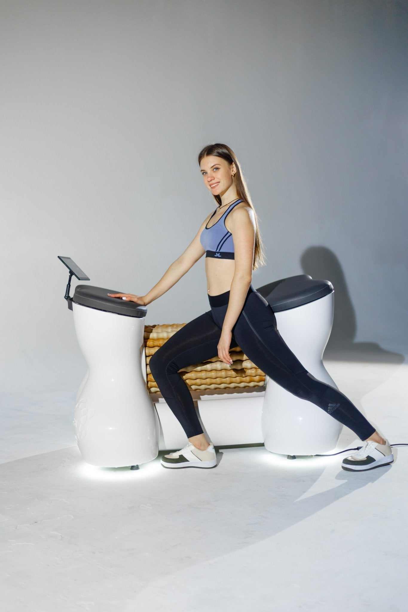 Vacuactivus RollStar – Lymphatic Drainage Massage Roller with Infrared & Chromotherapy - The Recovery Outlet