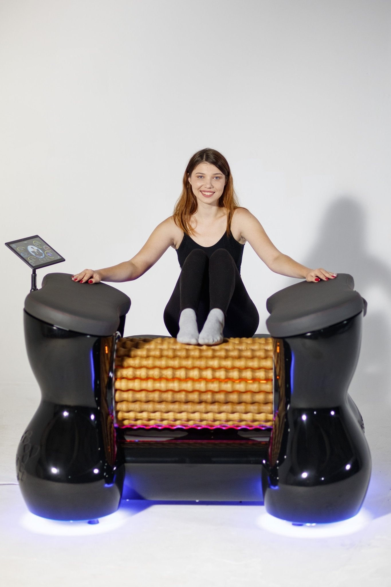 Vacuactivus RollStar – Lymphatic Drainage Massage Roller with Infrared & Chromotherapy - The Recovery Outlet