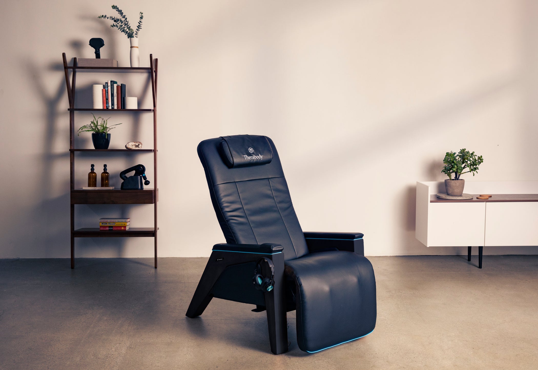 Therabody Lounger, Zero Gravity Sound Healing Chair With Full-Body Vibroacoustic Therapy