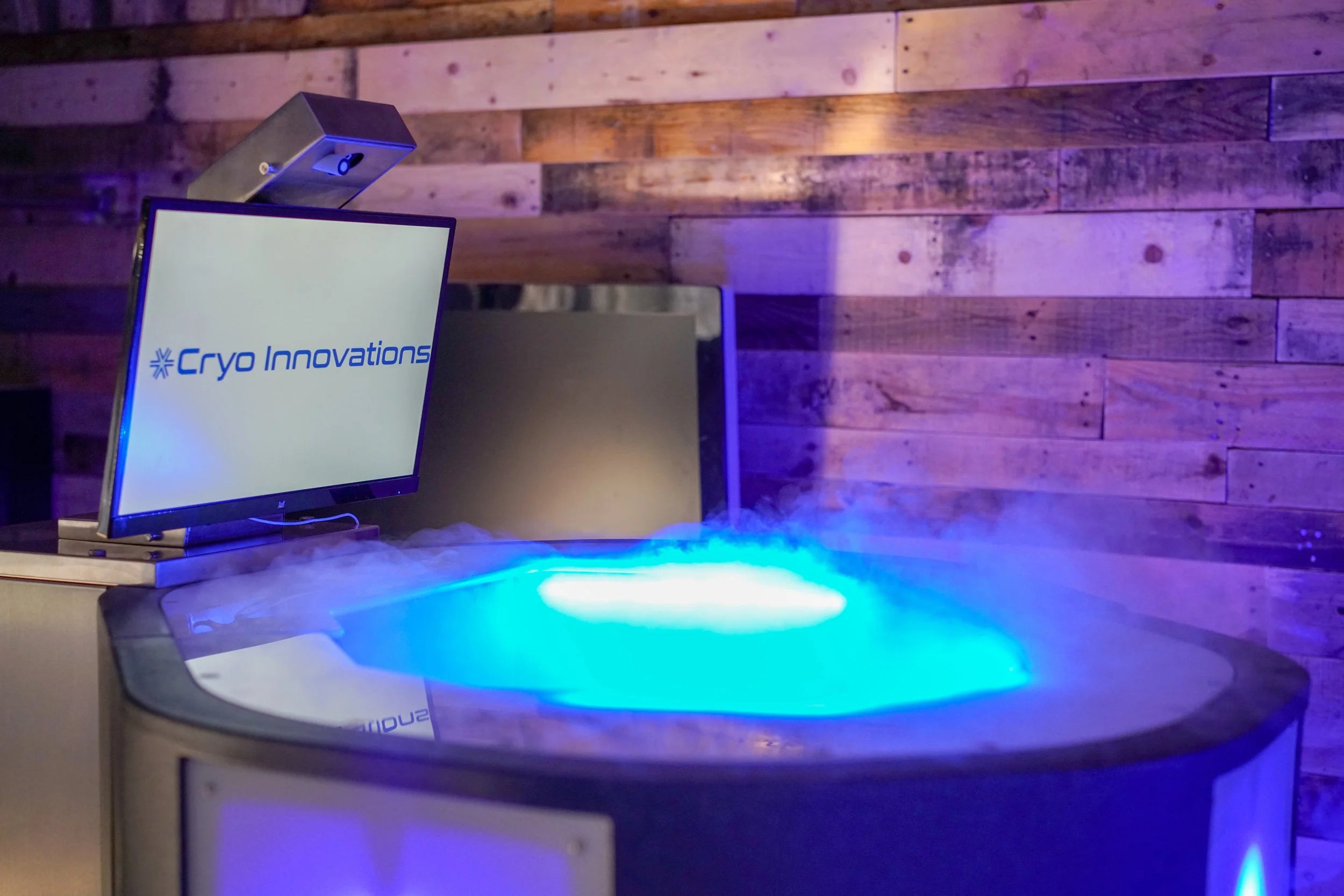 Cryo Innovations XR Cryo Chamber
