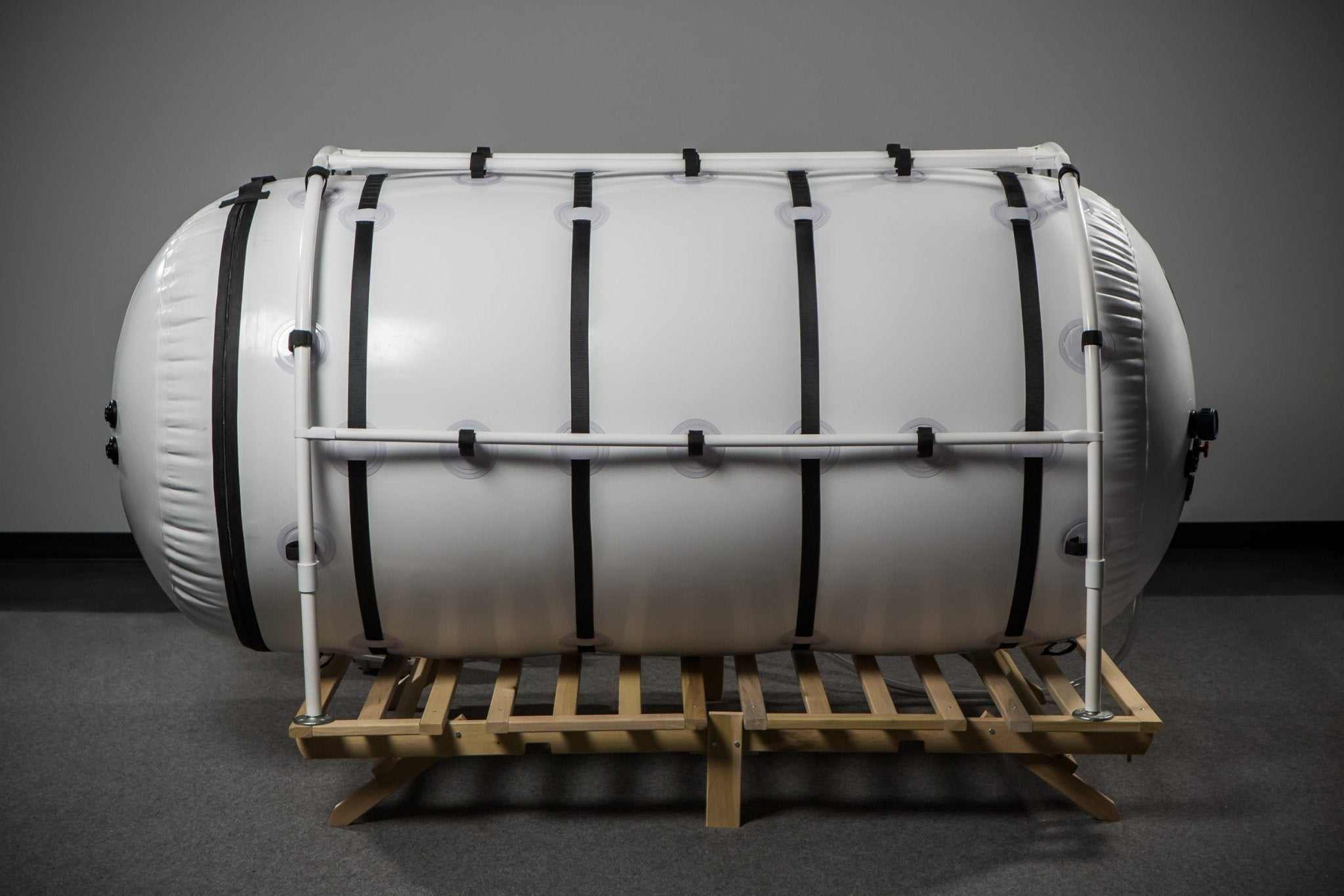 Summit to Sea - The Grand Dive Pro Hyperbaric Chamber - The Recovery Outlet