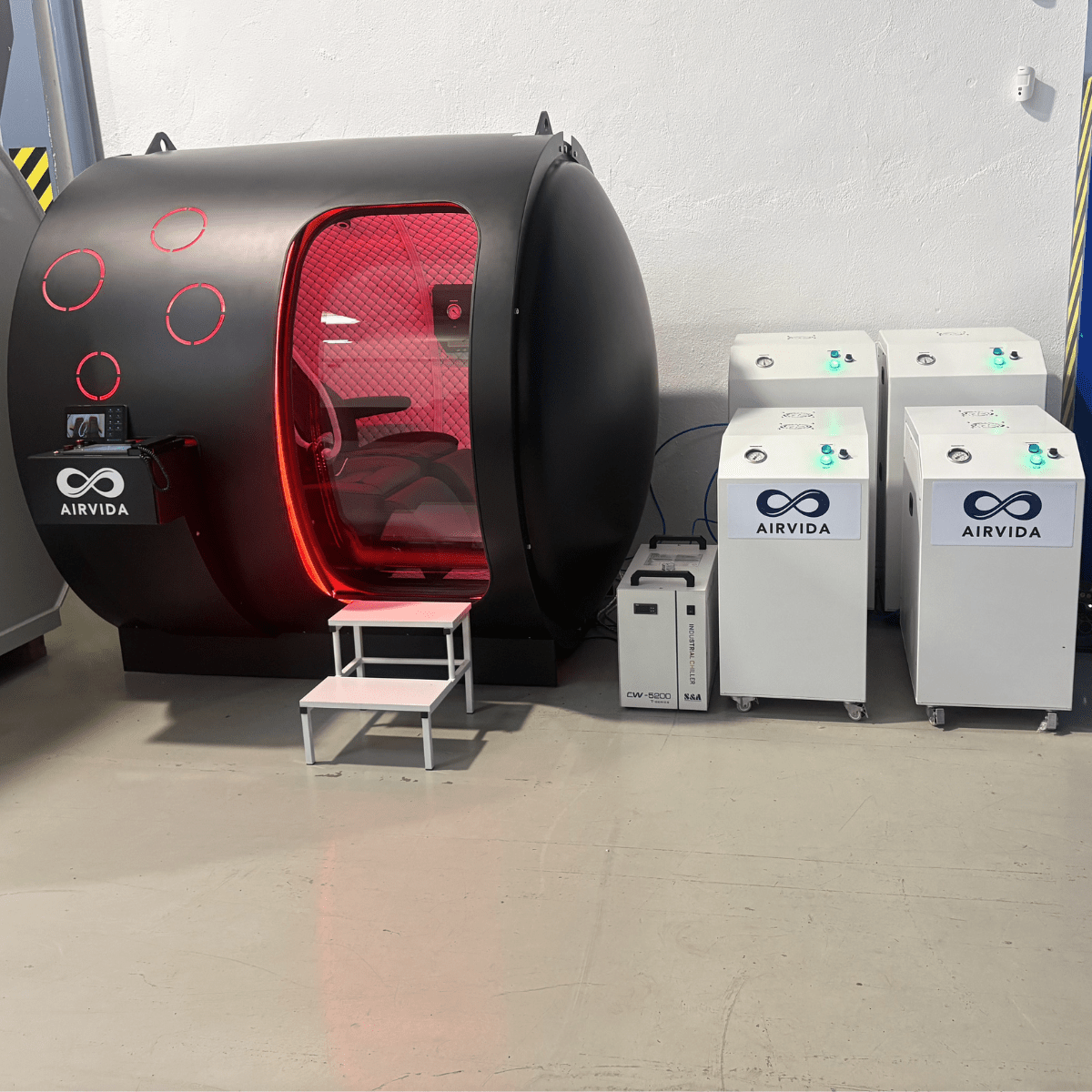 Hard Shell Hyperbaric Chamber With BIBS Masks - The Recovery Outlet