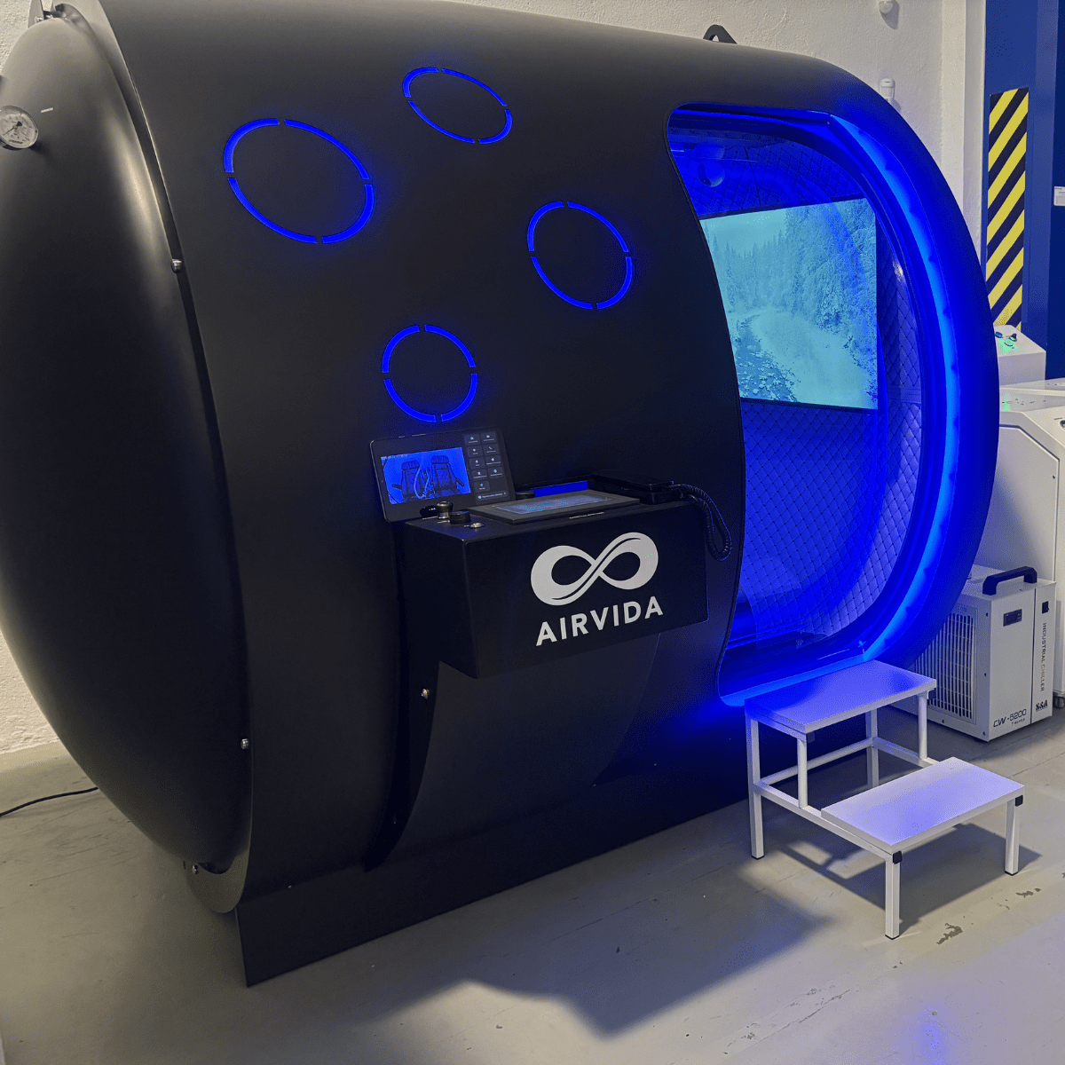 Hard Shell Hyperbaric Chamber With BIBS Masks - The Recovery Outlet
