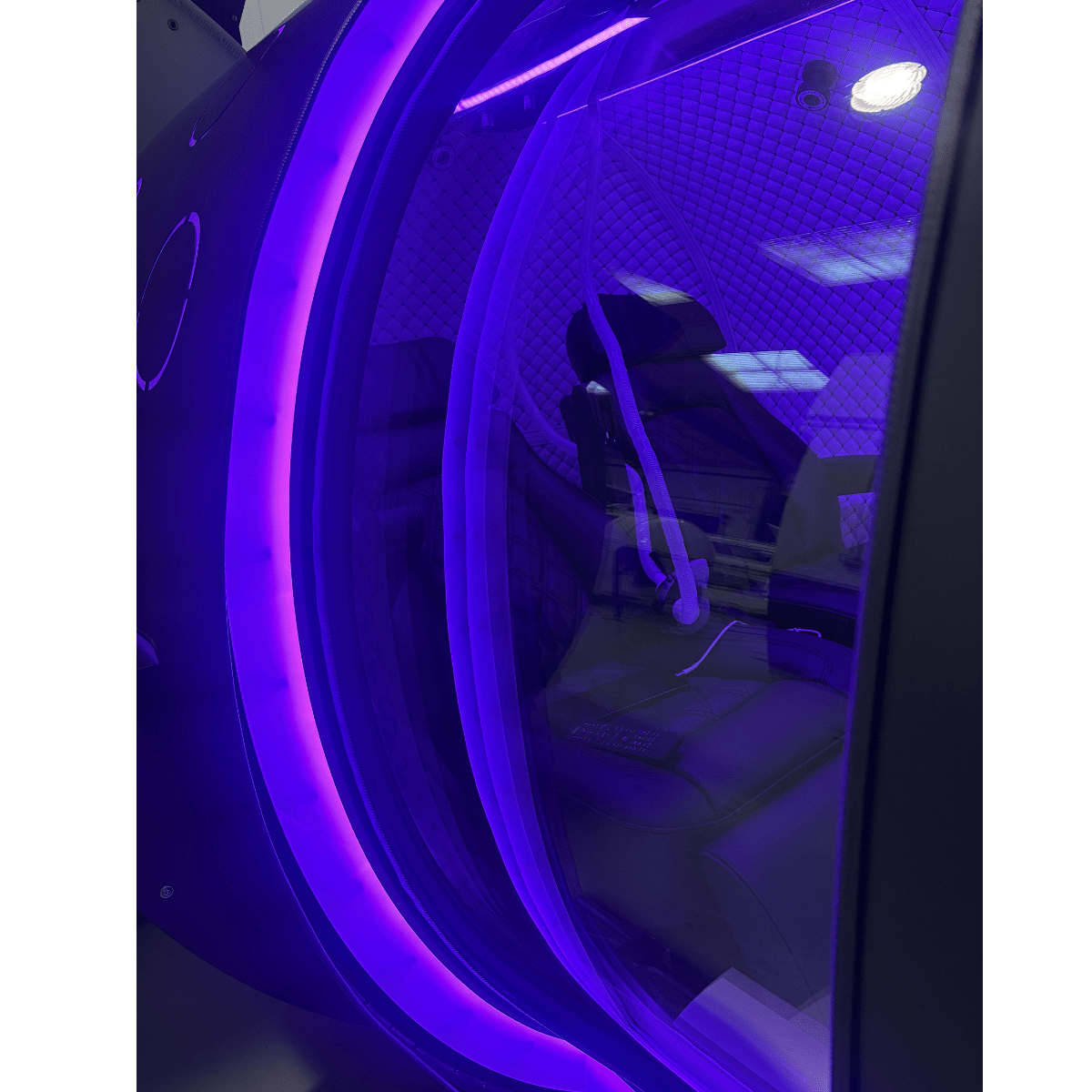 Hard Shell Hyperbaric Chamber With BIBS Masks - The Recovery Outlet