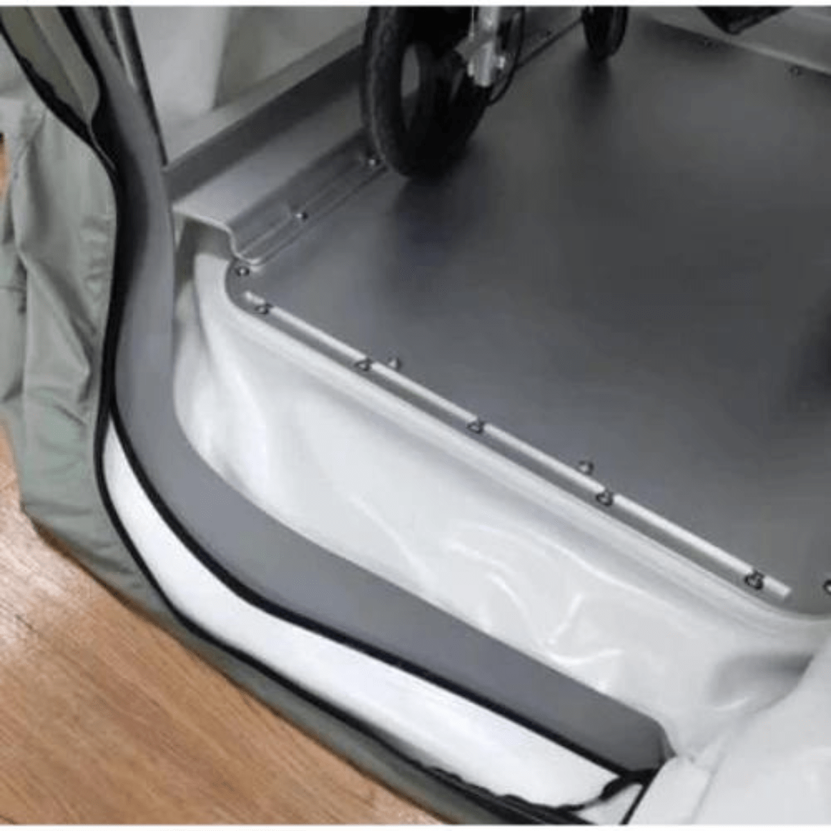 Reclining Chair Inside Hyperbaric Chamber 1.4 ATA