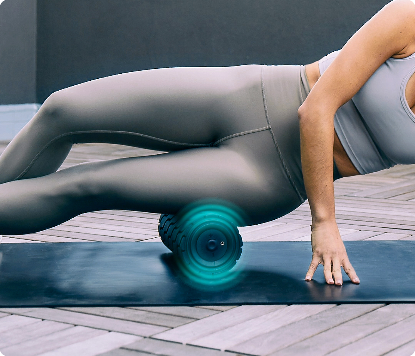 Therabody WaveRoller, Smart Vibrating Foam Roller