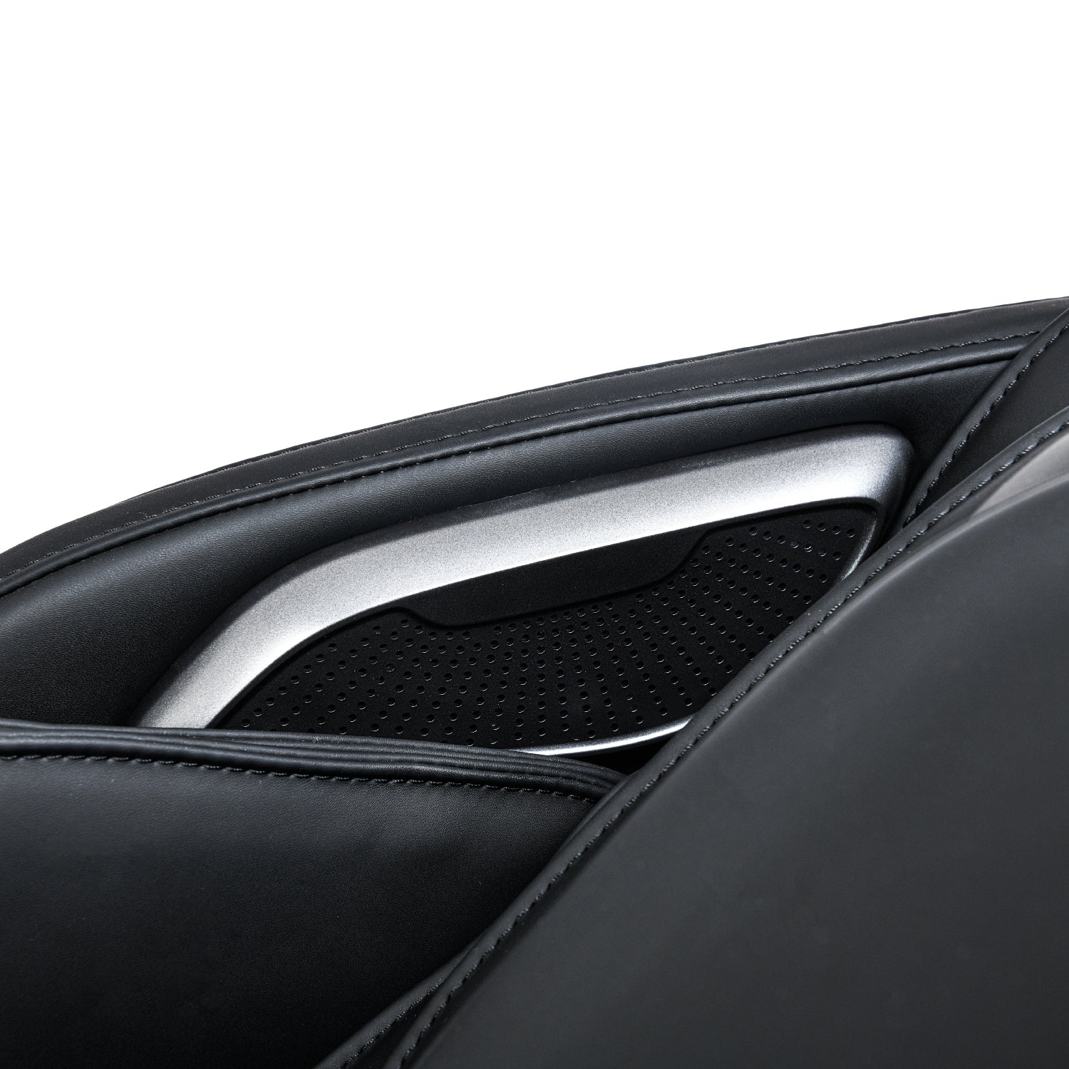 Titan TP - Epic 4D — Osaki Massage Chair - The Recovery Outlet