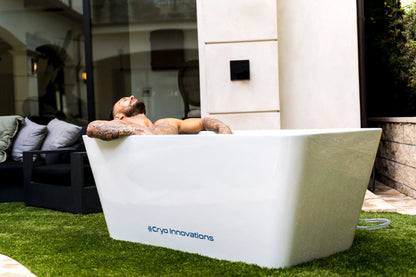 Cryo Innovations XR Cryo Plunge Acrylic Tub