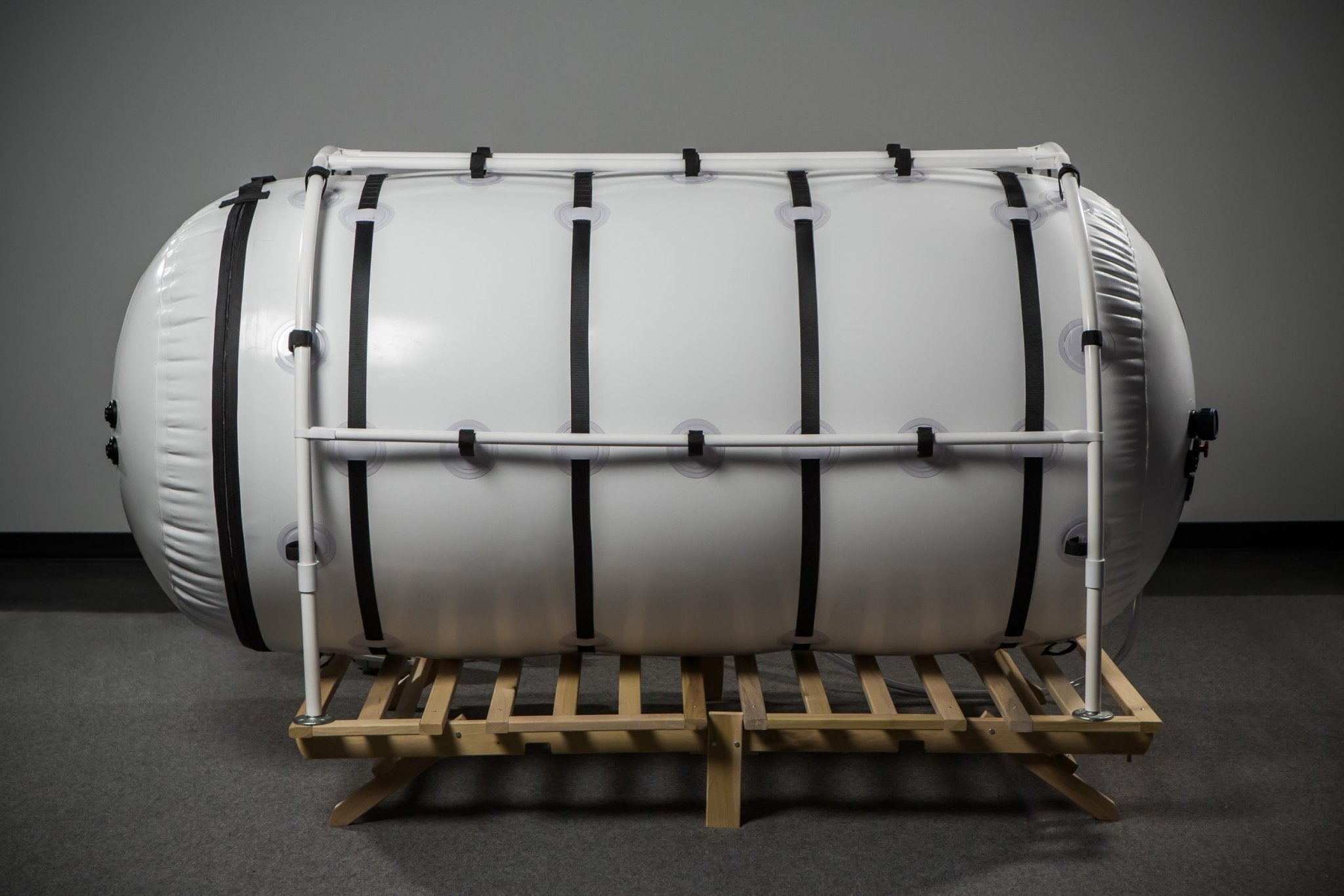 Summit to Sea - The Grand Dive Pro Hyperbaric Chamber - The Recovery Outlet