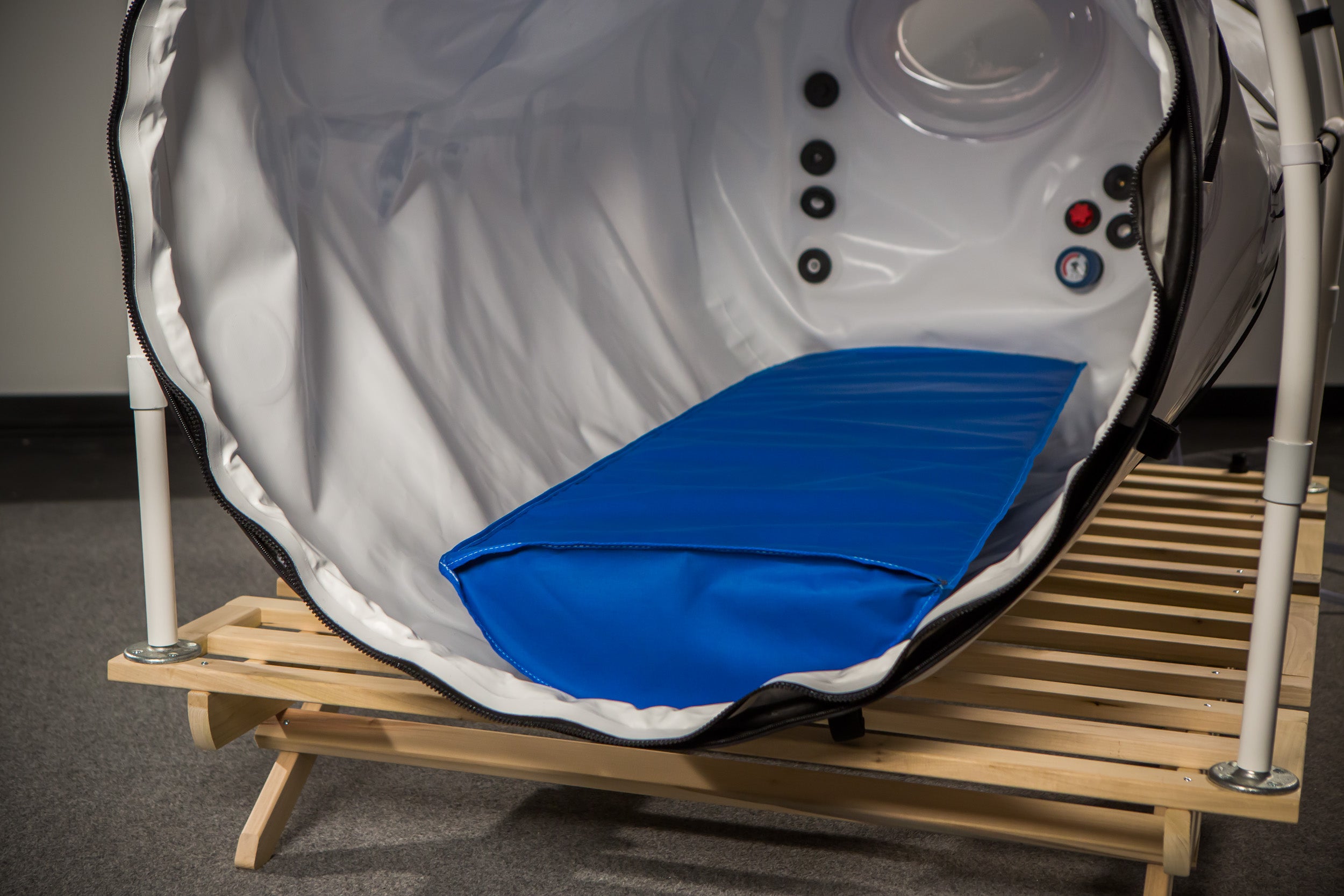 Grand Dive Pro Hyperbaric chamber
