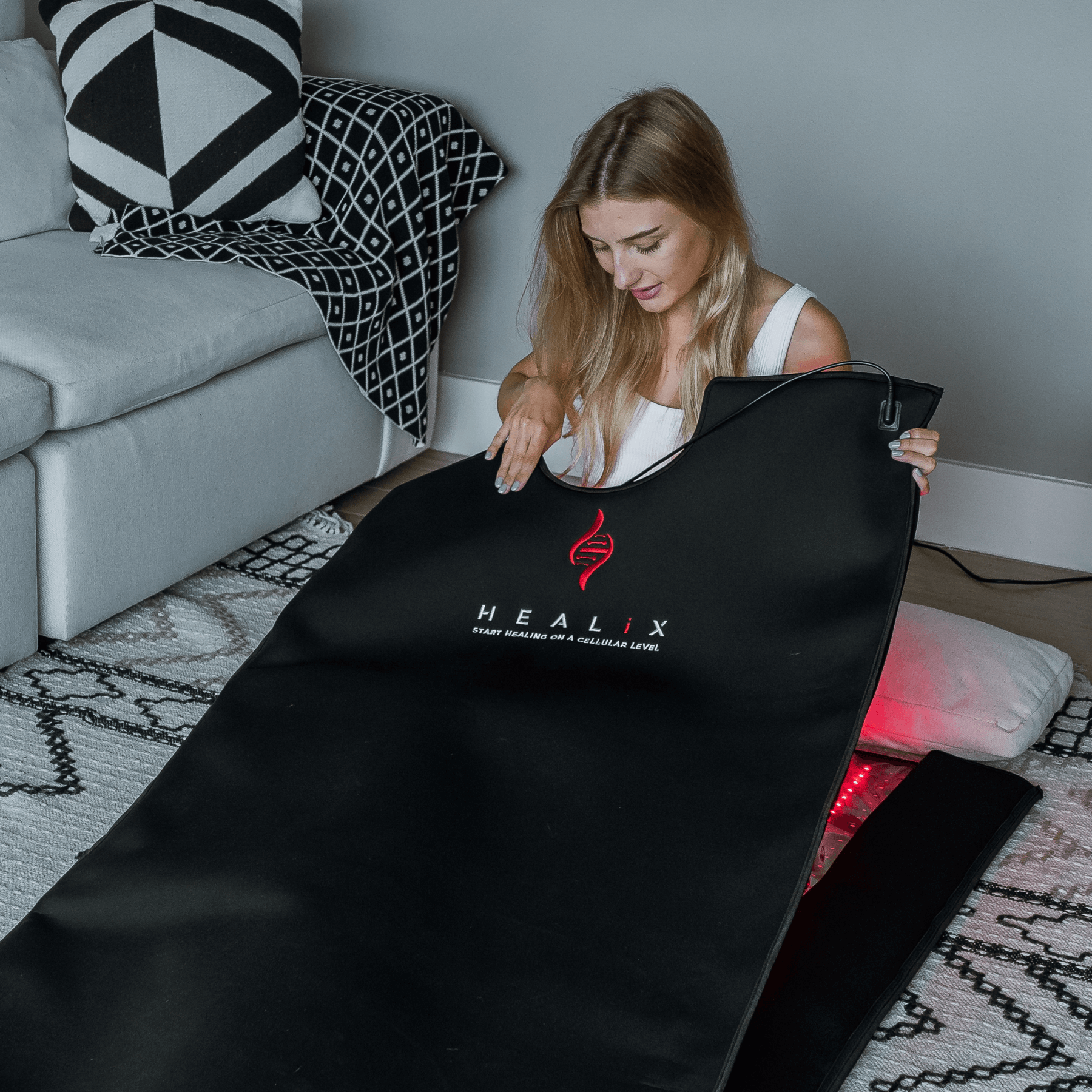 HEALiX Glow Light Pod - The Recovery Outlet