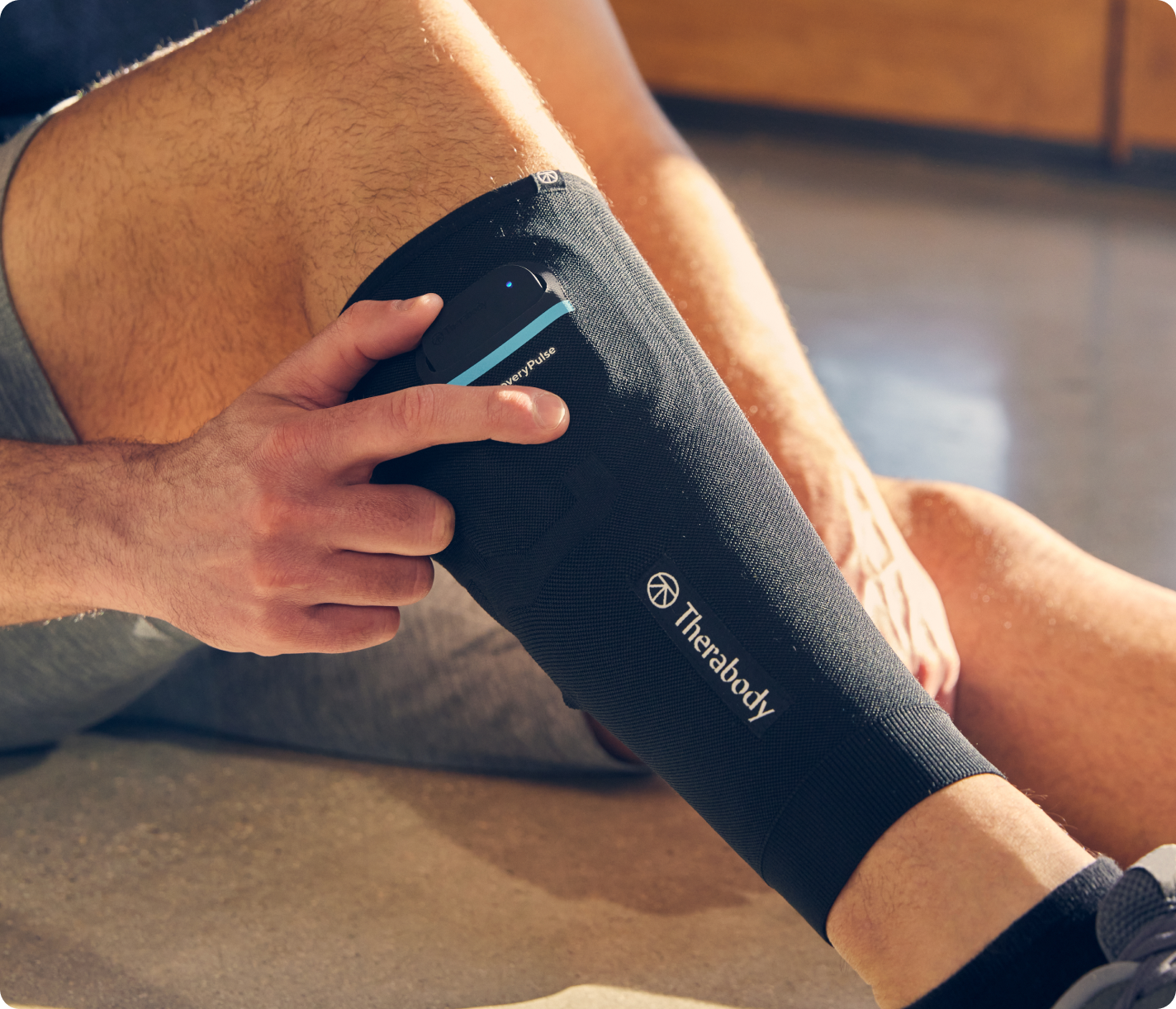 Therabody RecoveryPulse Calf, Vibrating Compression Sleeve