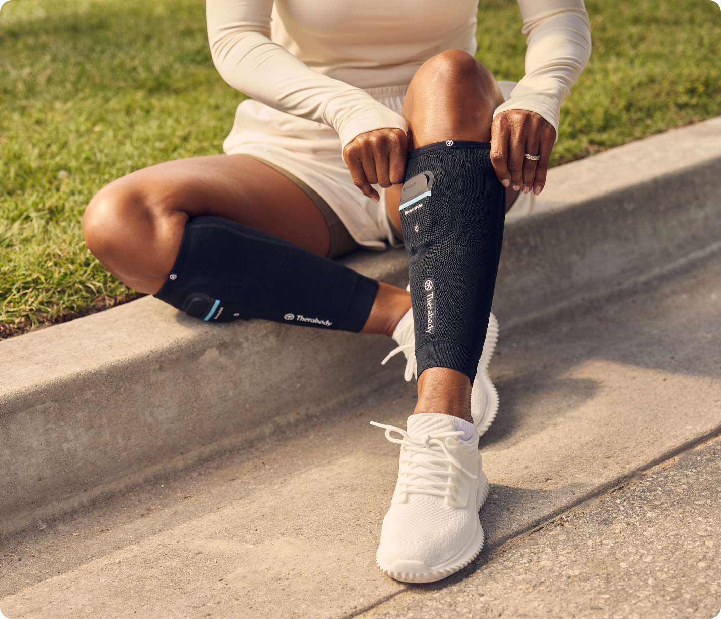 Therabody RecoveryPulse Calf, Vibrating Compression Sleeve