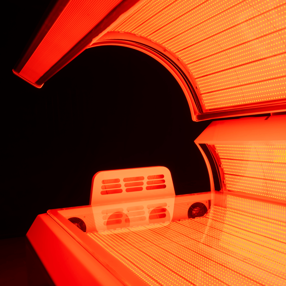 Airvida Radiance Red Light Therapy Bed For Home & Commercial Use - The Recovery Outlet