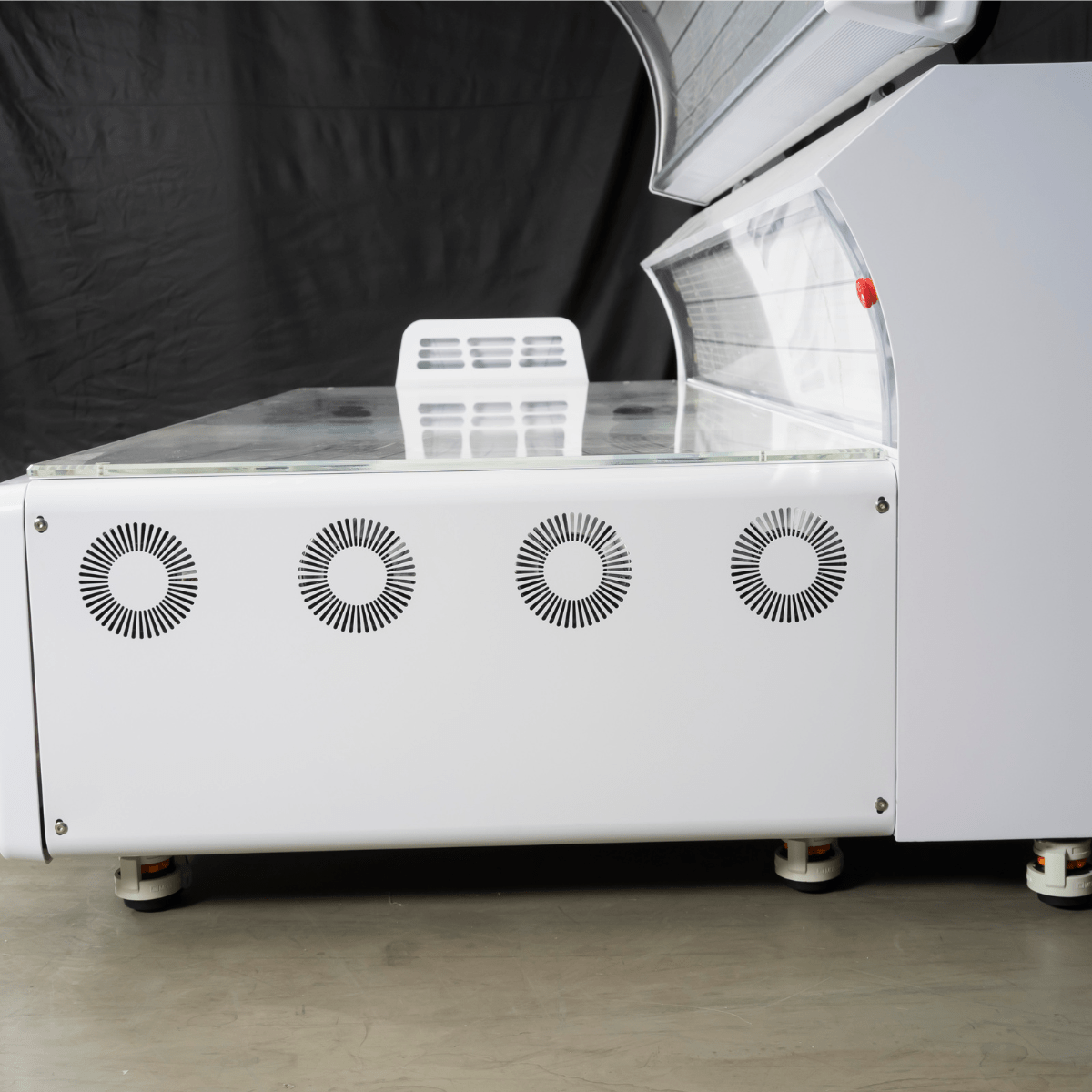 Airvida Radiance Red Light Therapy Bed For Home & Commercial Use - The Recovery Outlet