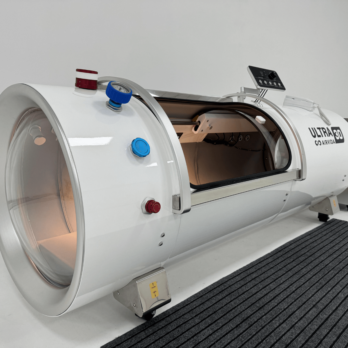 Airvida Ultra 1.3 - 2.0 ATA Hard Shell Lying Hyperbaric Chambers - The Recovery Outlet