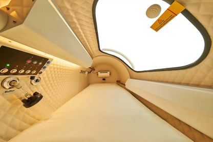 Hard shell chamber interior detail