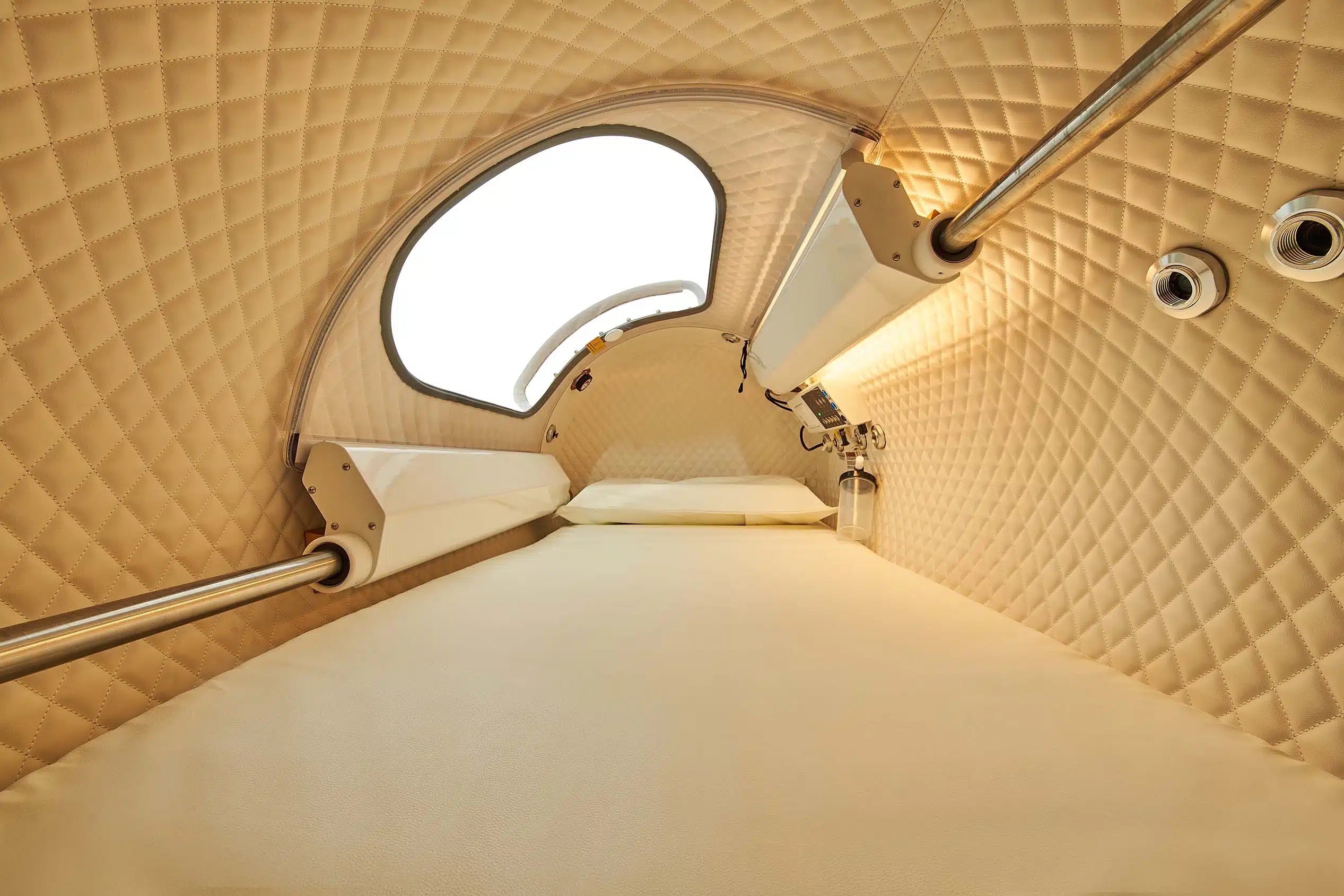Hard shell chamber padded interior