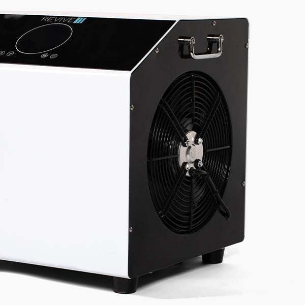 Apex 1hp Chiller with dual temperature control, advanced filtration, ozone sanitation, and Wi-Fi connectivity.