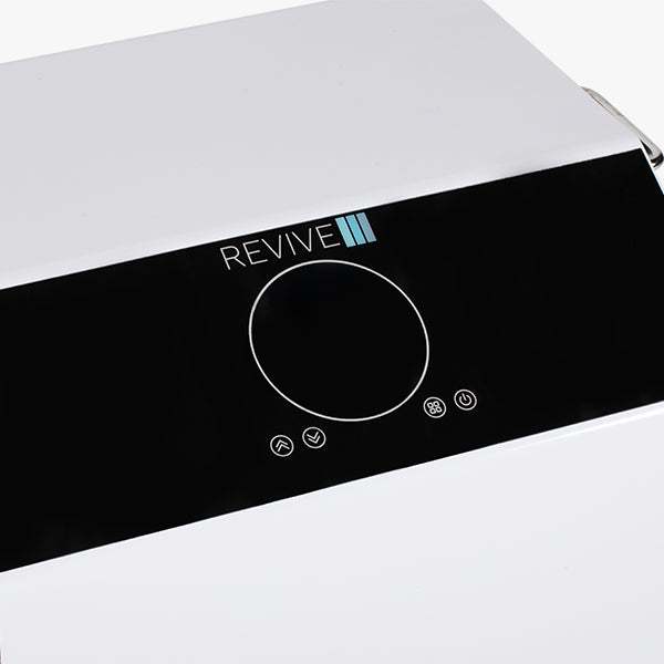 Apex 1hp Chiller with dual temperature control, advanced filtration, ozone sanitation, and Wi-Fi connectivity.