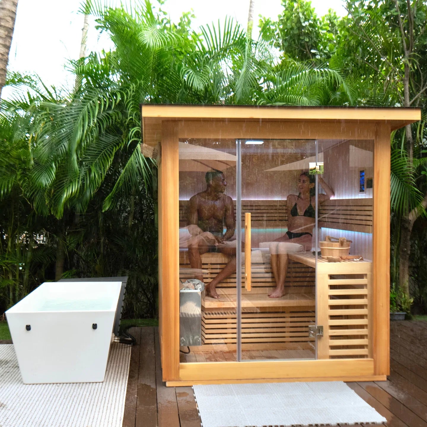 6 Person Traditional Sauna & Acrylic Plunge